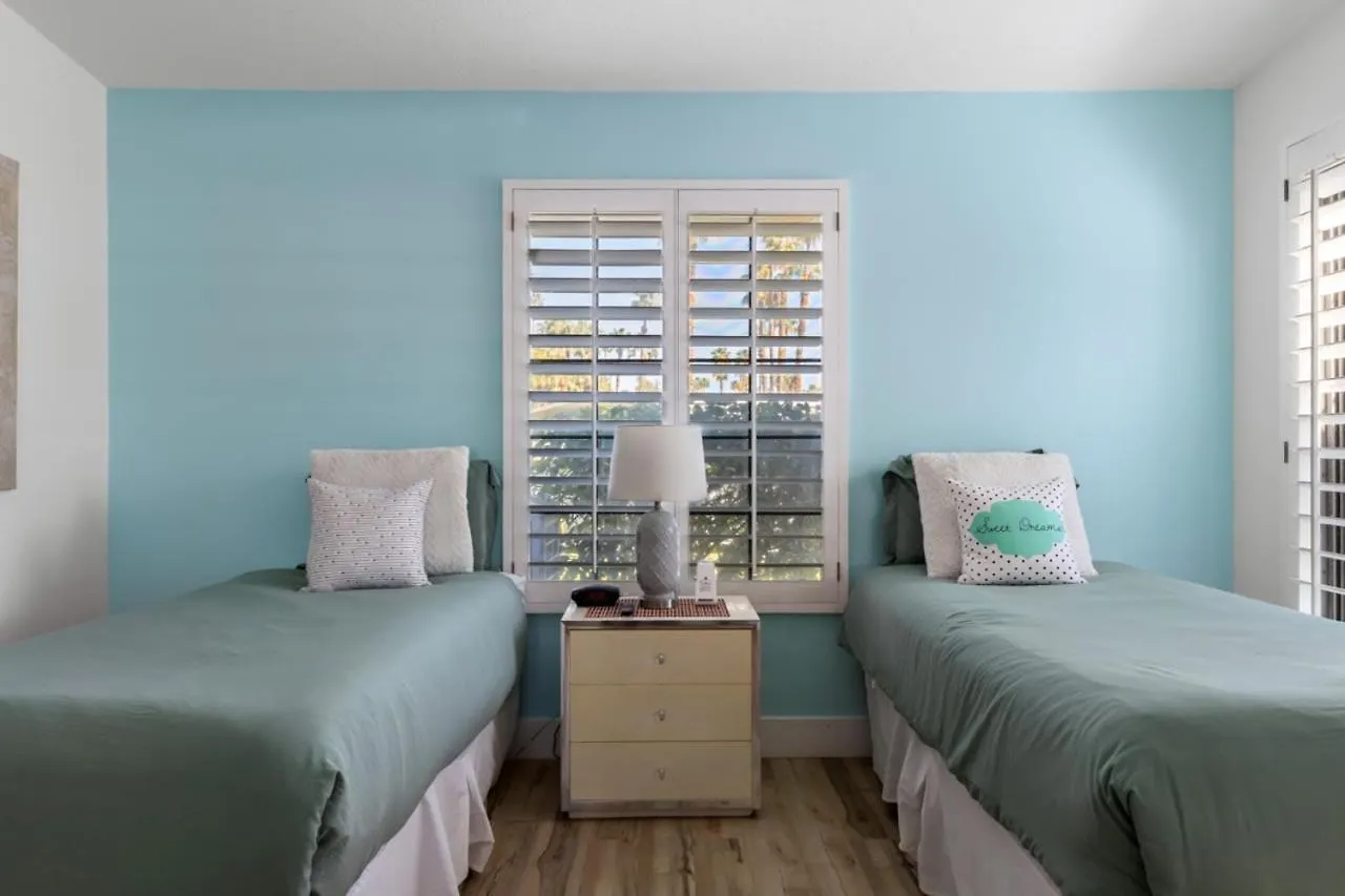 בית נופש פאלם ספרינגס Desert Rose- Condo With Pool And Tennis Courts