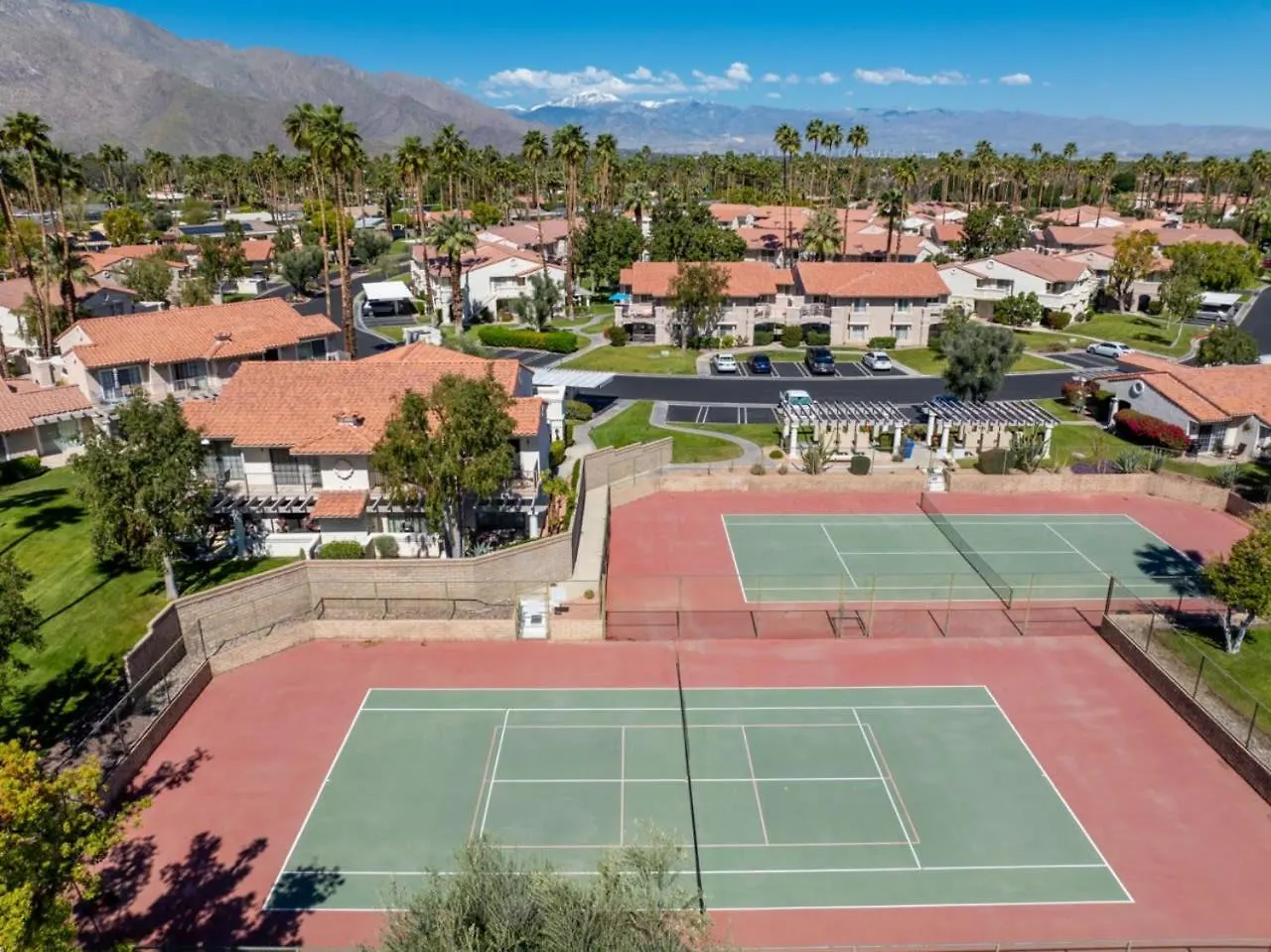 פאלם ספרינגס Desert Rose- Condo With Pool And Tennis Courts פאלם ספרינגס