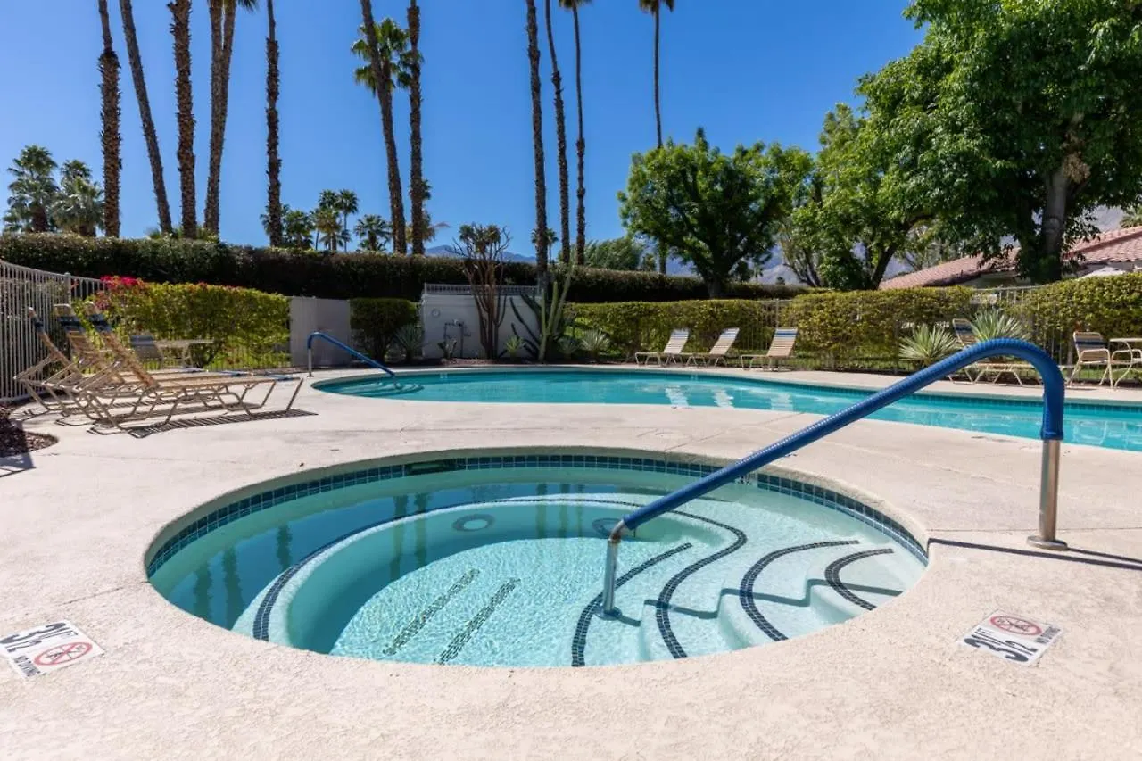 Desert Rose- Condo With Pool And Tennis Courts Palm Springs Semesterbostad